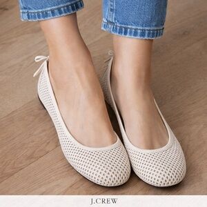 J Crew Leather Ballet Shoes 8.5M Perforated Elagant Chic Flat Shoes Tawny Sand